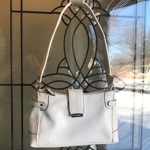 Liz Claiborne white faux leather carry bag with beautiful spring green interior.